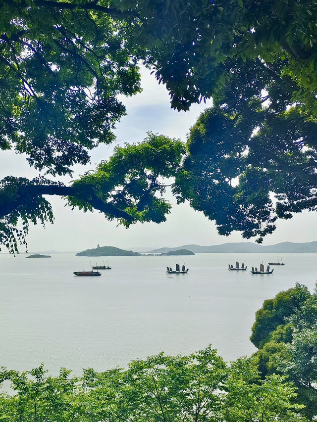 煙波浩渺，江南明珠——太湖之旅的靜謐與壯闊