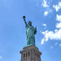 Cruising to the Iconic Statue of Liberty 🗽🚤