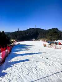 長沙冬日雪韻：明月山滑雪與溫泉之旅