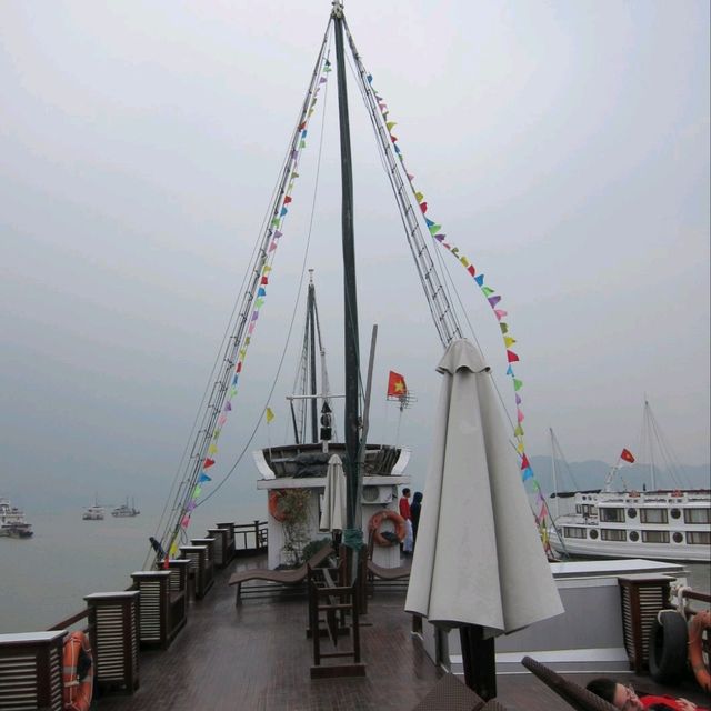 Halong Calypso Cruise