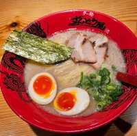 神戶濃郁豚骨拉麵 〔 ラー麺ずんどう屋 〕