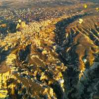 AN UNFORGETTABLE HOT AIR BALLOON RIDE!