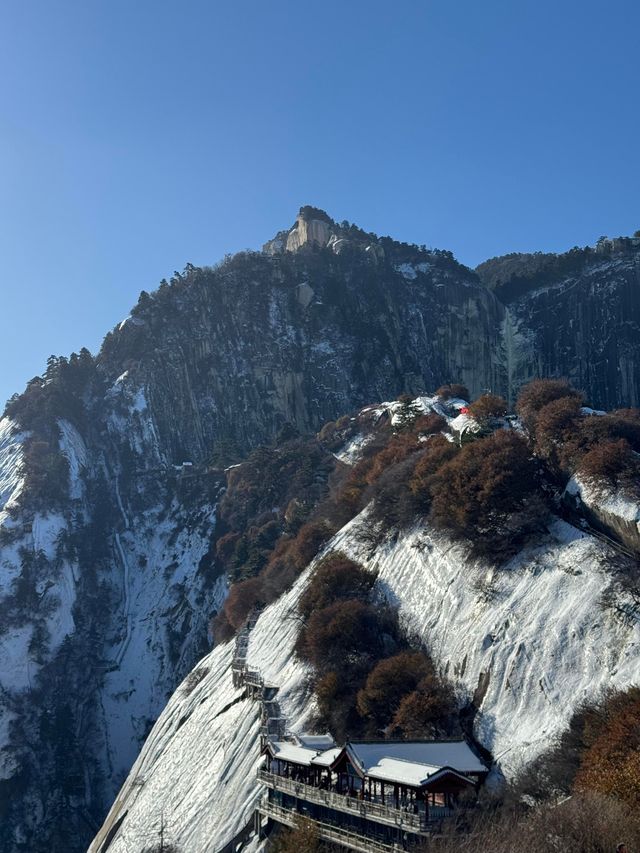 西嶽華山｜雪+險，不在山林之間，就在華山之巅。