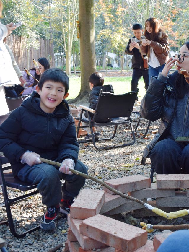 報！成都！聖誕氛圍超燃的森系遊樂園…