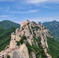 2 day trip to Seoraksan national park, south korea!