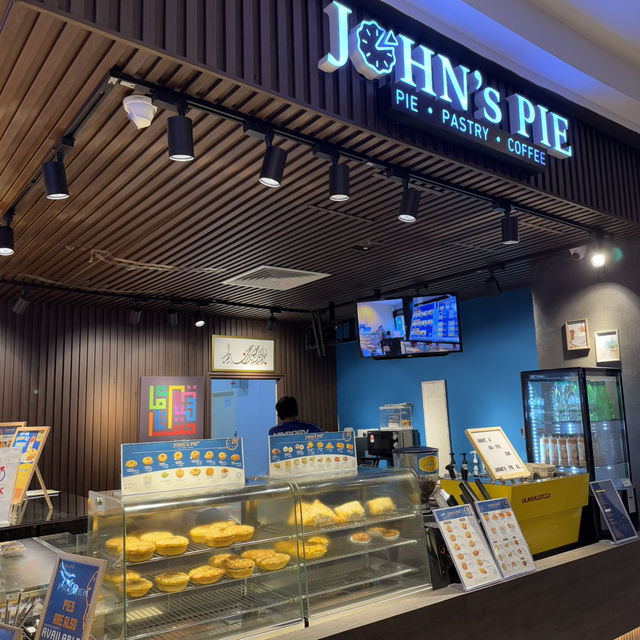 Pies, Lights, and Christmas Nights: John’s Pie Edition