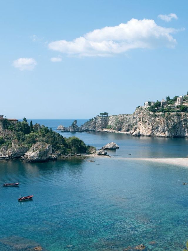 🌟 Sicily Sojourn: Taormina's Top Stay! 🏖️🇮🇹