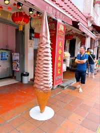 Exploring Jonker Street in Melaka