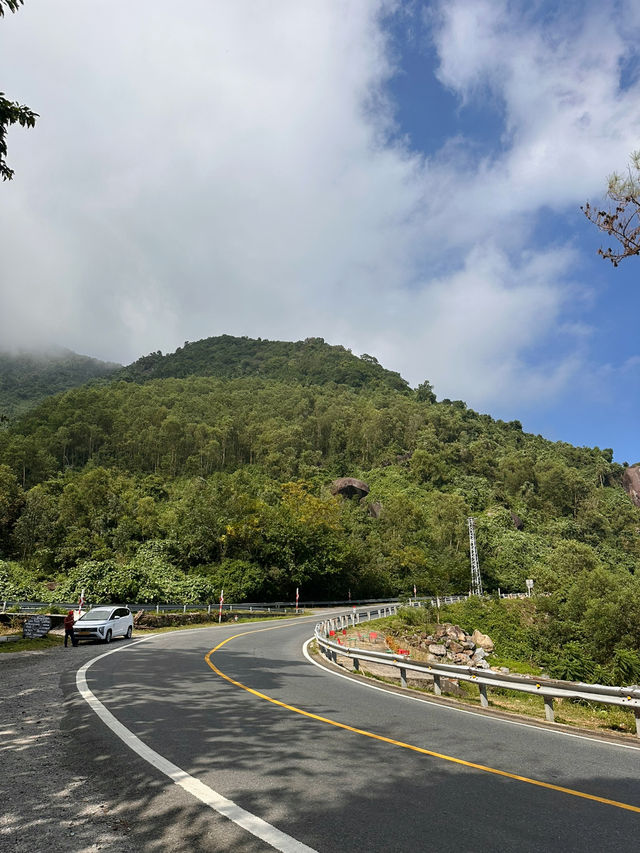 Absolutely scenic road nearby Danang 