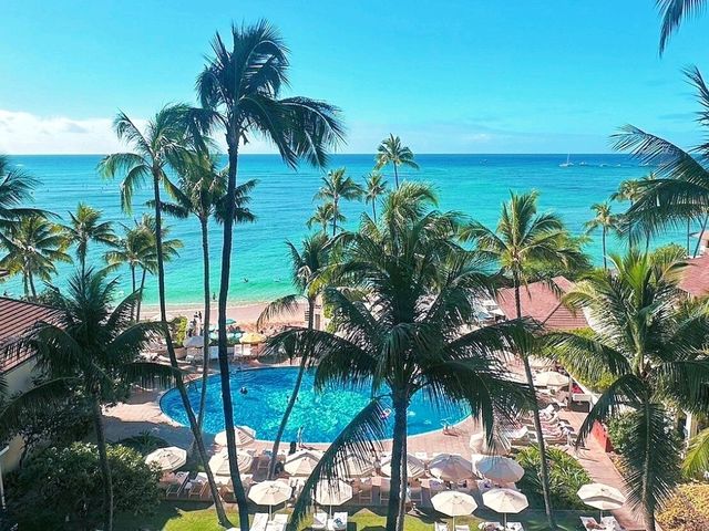 🌴 Summer Fun at Halekulani Waikiki