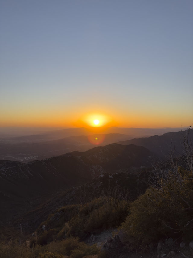 Easy day hike for Cali lovers