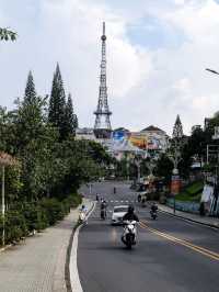 จุดถ่ายรูป Dalat Eiffle Tower สัญลักษณ์เมืองดาลัด