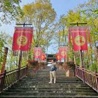 Discover Nanhua Mountain (南华山): Fenghuang's Secret for Stunning Views