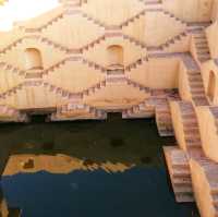 Panna Meena ka Kund งานศิลป์ Stepwell