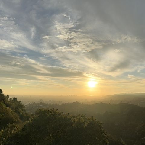 日落與晚霞：洛杉磯天文台的壯麗景觀