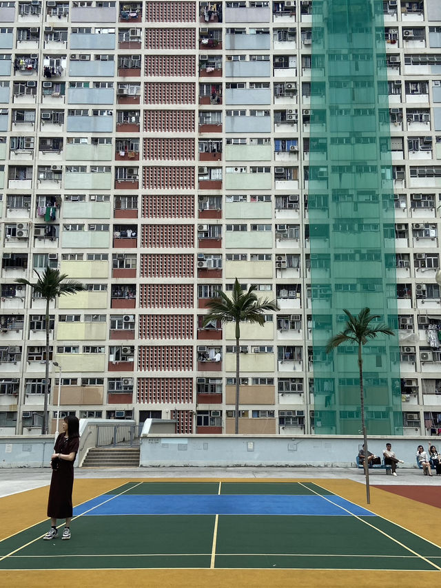 Choi Hung Estate: A Rainbow of Everyday 