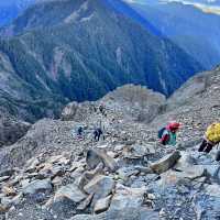 🏔️漫步在雲端｜台灣百岳之首「玉山 」