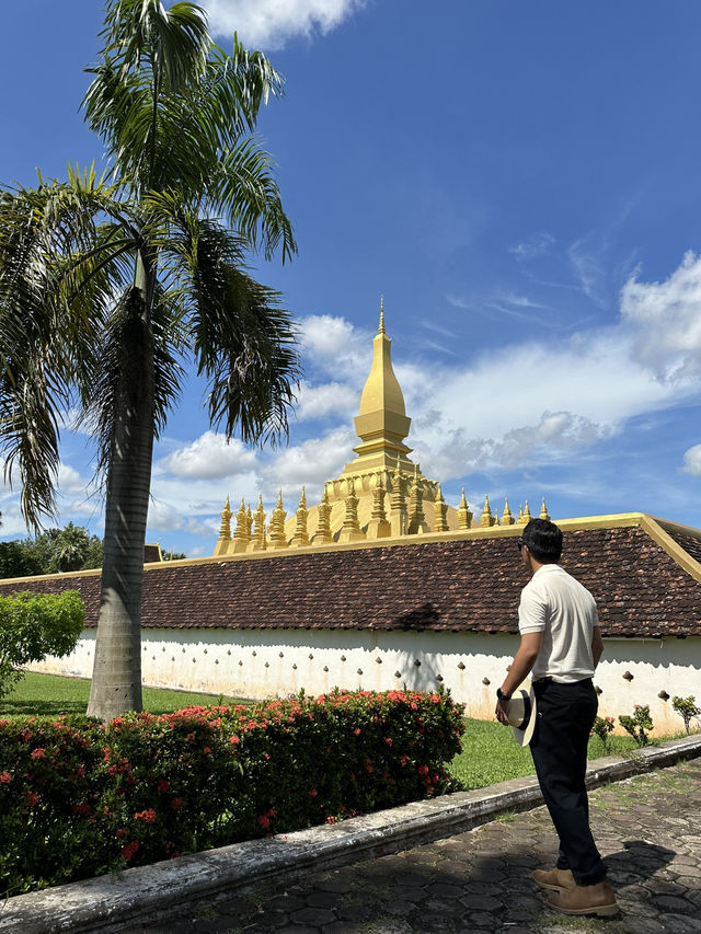 PHA THAT LUANG - VIENTIANE, LAOS