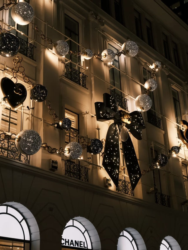 A Merry Melbourne Christmas: Festivities at Town Hall