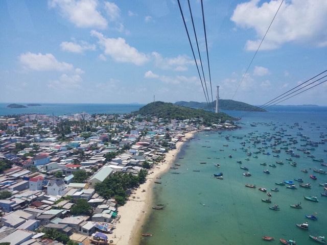 富國島：越南的海上天堂，探索白沙灘，珊瑚礁，森林，歷史的魅力