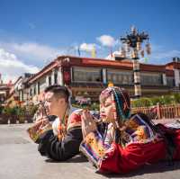 Explore the Charming Lhasa City 