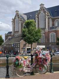 Sail Through the Heart of Amsterdam: A Canal Adventure 🚤🌷