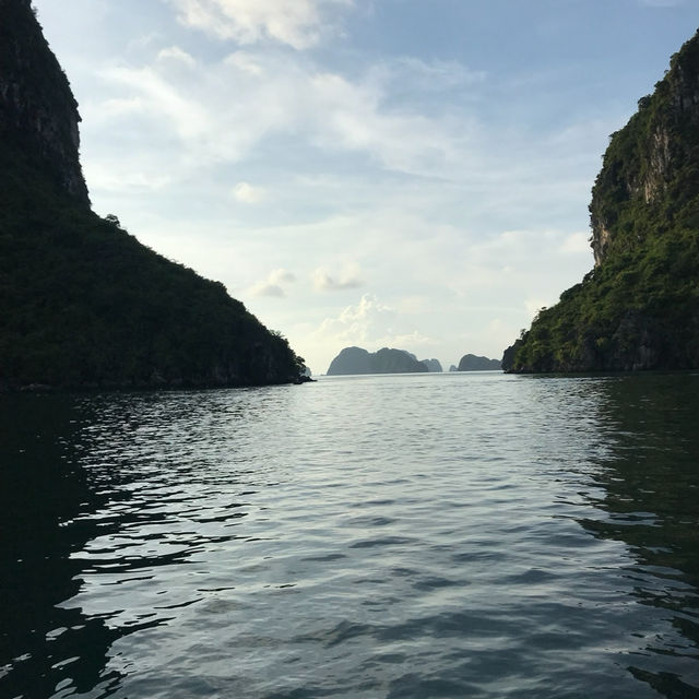 Halong Bay: Mystical Tranquility Amidst Nature's Splendor