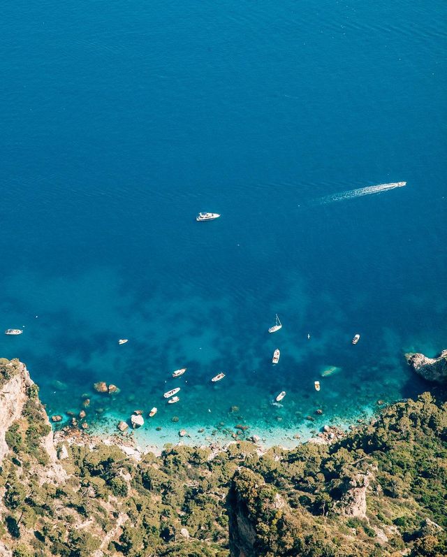 🌴🇮🇹 Capturing Capri: Timeless Memories of the Italian Paradise! 📸🌊