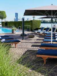 🌟 Vienna's Riverside Retreat: Hilton Waterfront Wonders 🌟