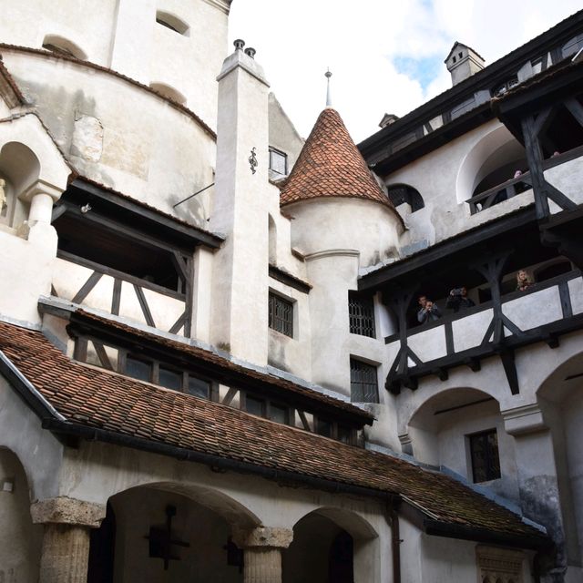 The Legend of Dracula and the Bran Castle