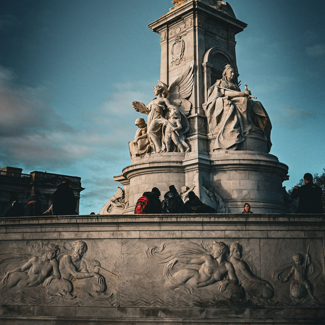 Marvel at the Majesty: Buckingham Palace's Grand Exterior