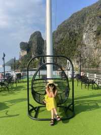 Ha Long Bay, beautiful island