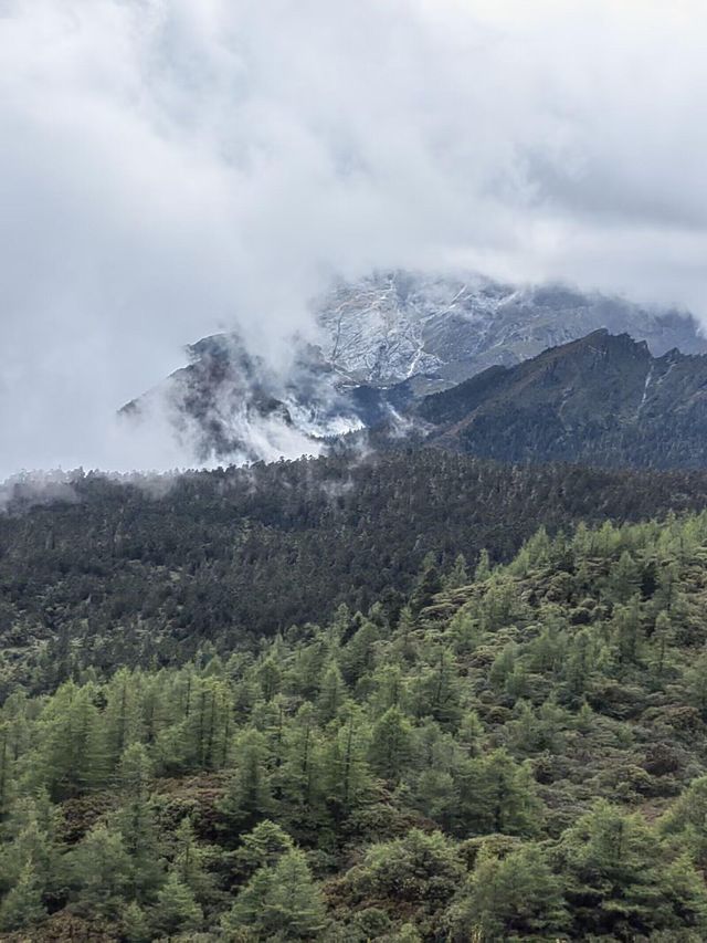 自由的靈魂不應被束縛——行山哈巴黑湖。