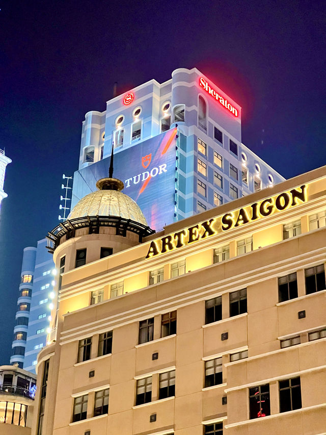 Explore The Oldest Market In HCMC at Night🇻🇳