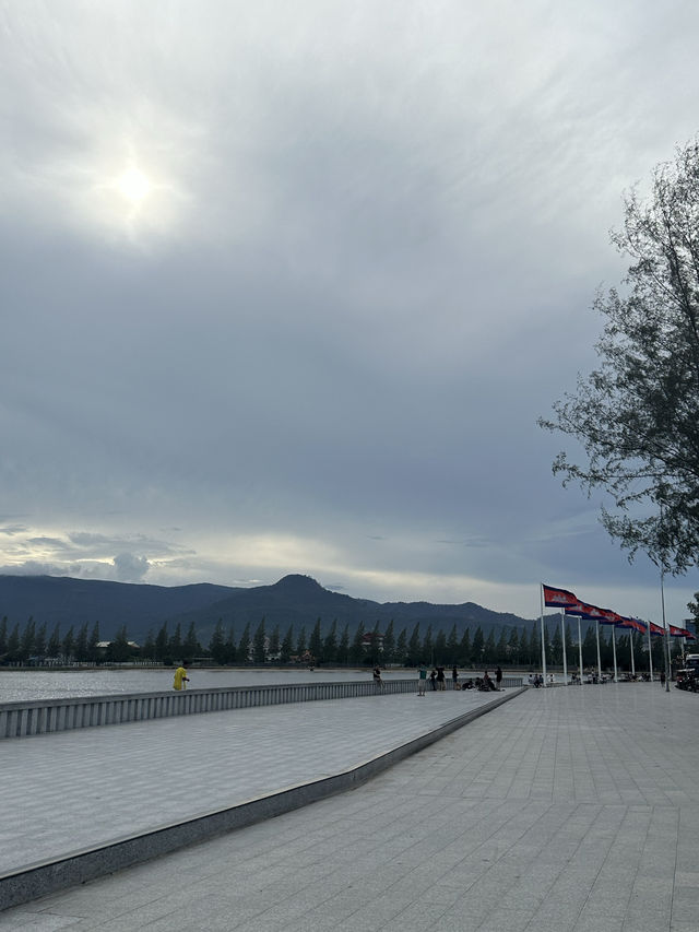 Kampot Province, Cambodia 🇰🇭 🏔️🏝️🚲