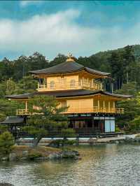 The Golden Pavilion of Kinkaku-ji in Kyoto 🇯🇵