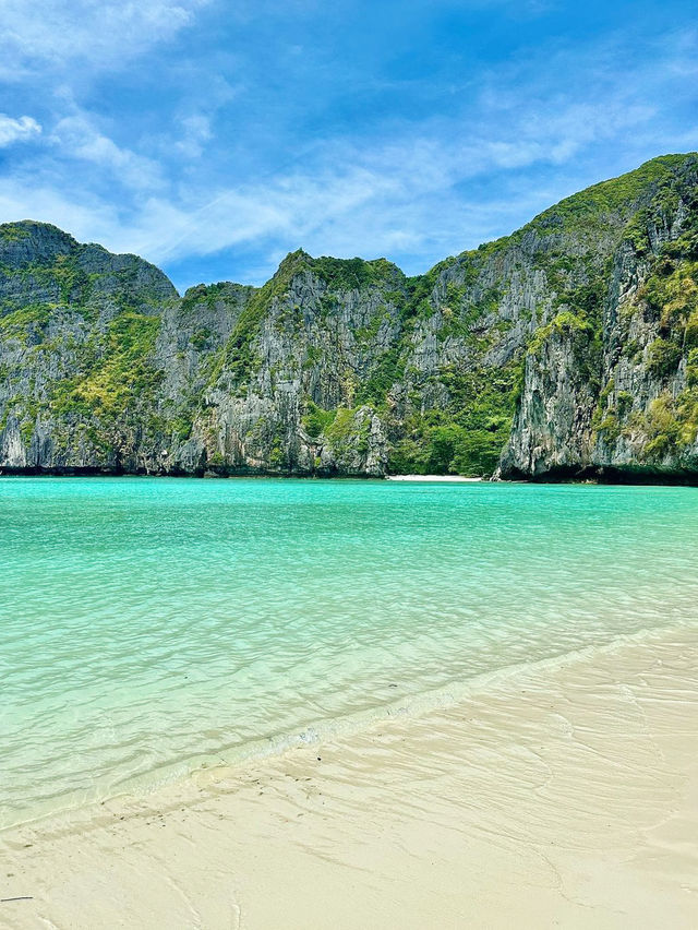 The Enchanting Beauty of Maya Bay