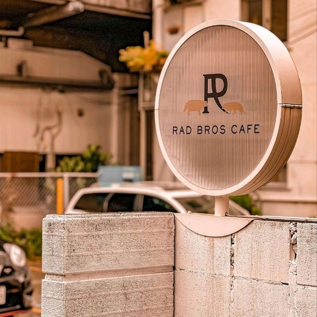 Rad Bros Cafe Tokyo