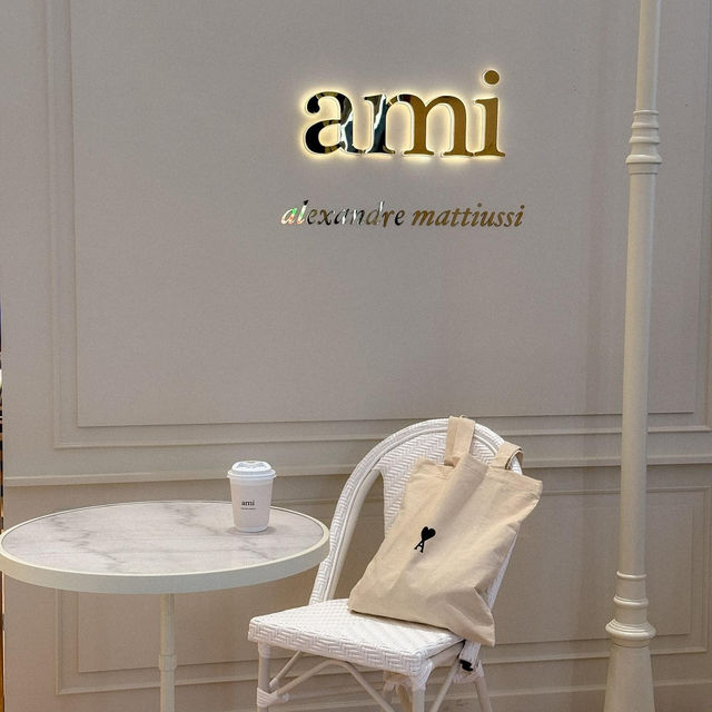 AMI Pop-up Cafe