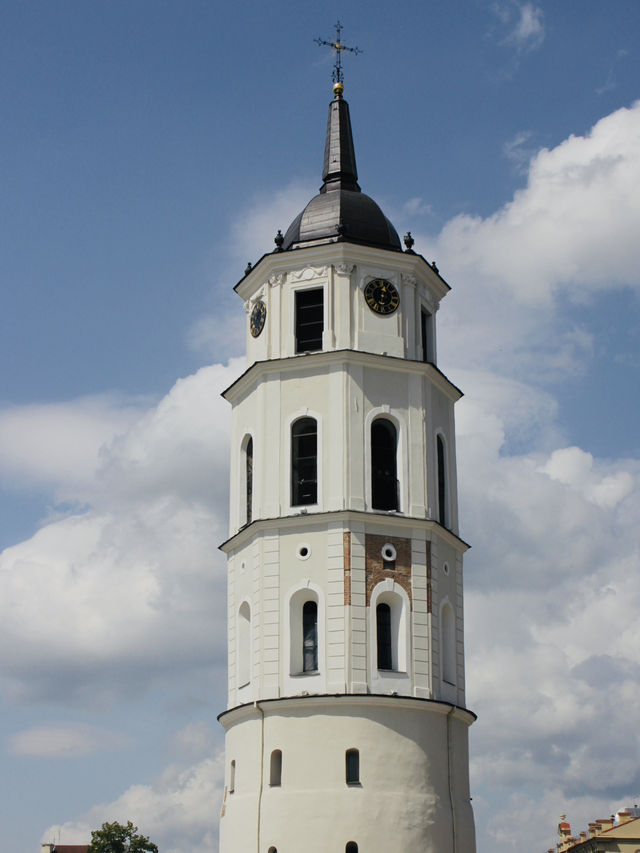 Vilnius Cathedral: A Majestic Masterpiece in the Heart of the City