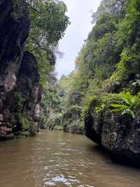 昆明九鄉旅遊區。