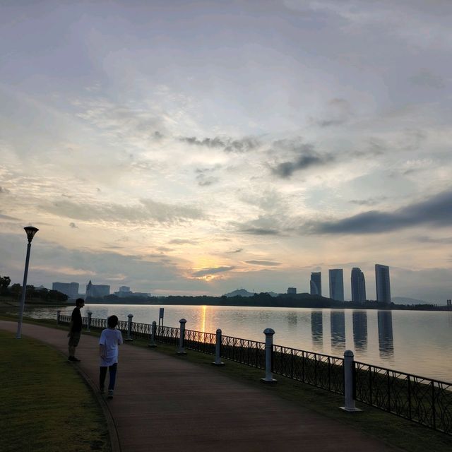 dawn in tasik cyberjaya