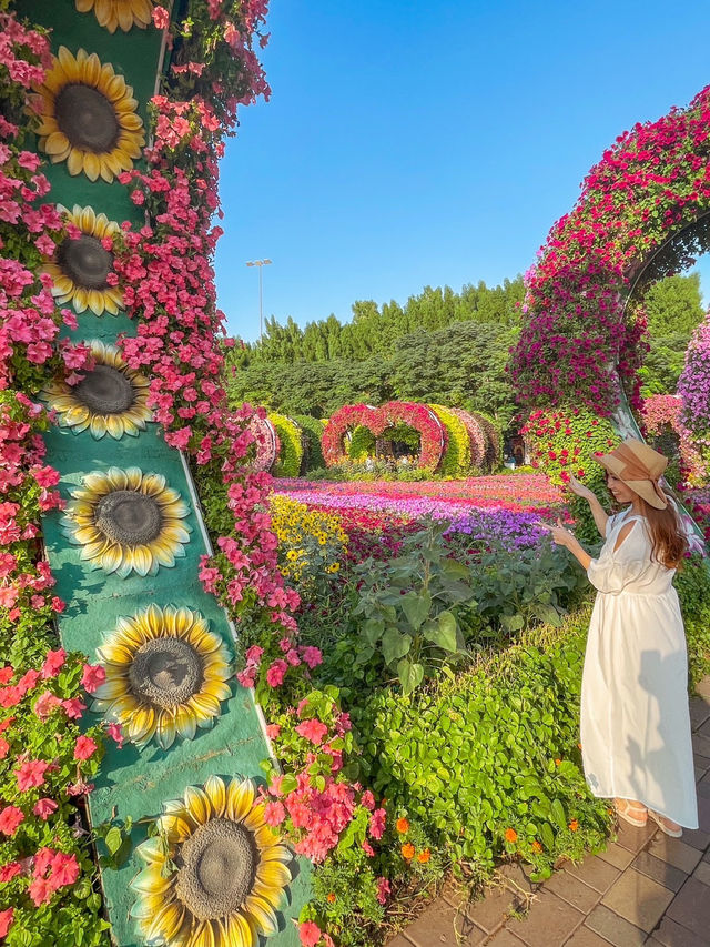 【ドバイ】メルヘンな世界が可愛すぎる♡世界最大の花の庭園