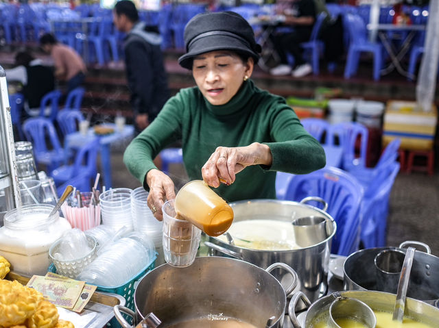 เดินเล่นหาของกินสุดชิลที่ตลาดกลางคืนดาลัด 