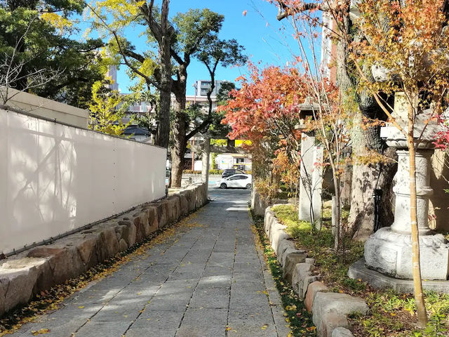 《探索神聖與寧靜之地——鳥飼八幡宮的神秘與美麗》