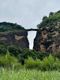 「中國道都」龍虎山。