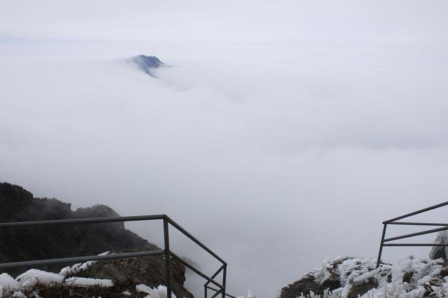 一個值得一遊的地方—齊雲山