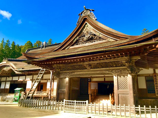 A religious city steeped in age-old traditions 🇯🇵