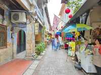 Visiting the famous Concubine Street at Ipoh