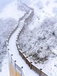 西嶺雪山遊玩攻略